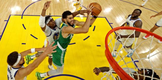 178体育直播-【观察】两分比三分还铁！绿军感受勇士版铜墙铁壁