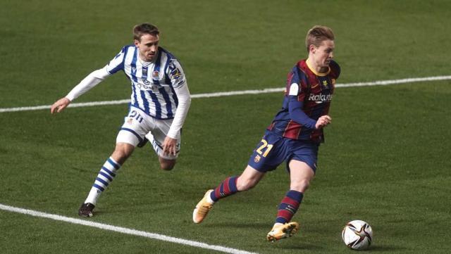 178体育直播足球-西媒:德容手球判罚有争议 同一裁判执法双标